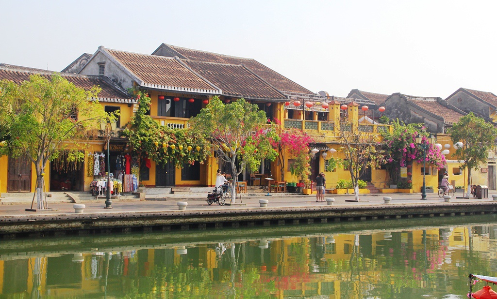 KHÁM PHÁ ĐÀ NẴNG-HỘI AN 4 NGÀY 3 ĐÊM